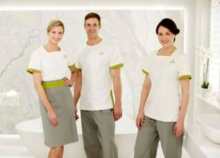 Hospitality Uniforms in Australia: Why Practical Design Matters More Than Ever