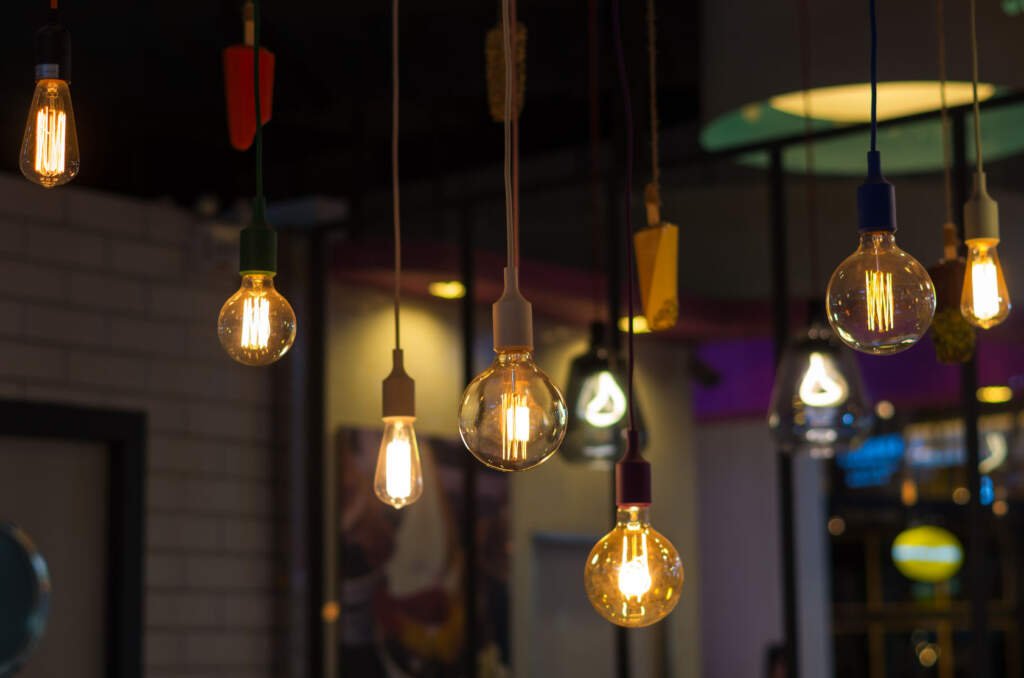 How to Choose the Best Outdoor Lights for Homes, Gardens, and Commercial Spaces?