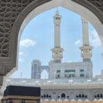 Can a 3 Star Umrah Package still include Ziyarat?