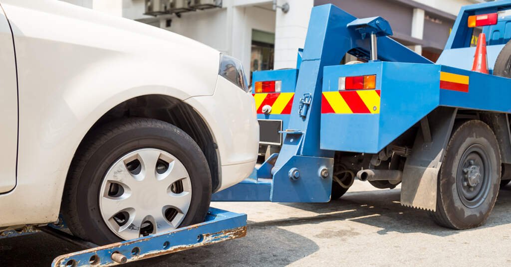 How Roadside Recovery Services Help Keep Ohio Highways Safer