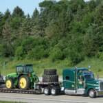 Step Deck Trucking in the USA: How Specialized Freight Moves Safely and Efficiently