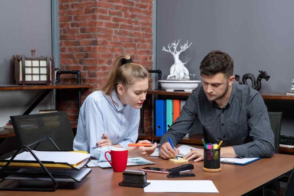 How Dissertation Writing Services Support Students in Staying Organized