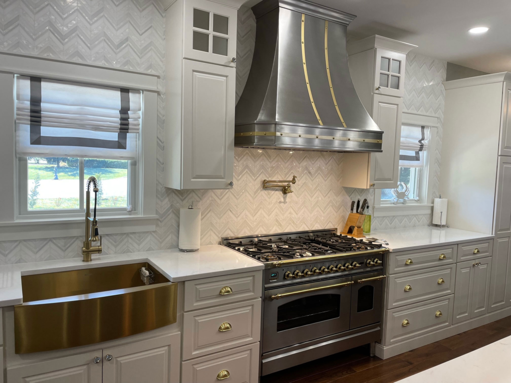 Custom Fabricated Kitchen Hoods In UAE