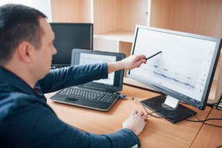 Why Choose ADGM SPV Setup for Holding Companies and Investment Structures