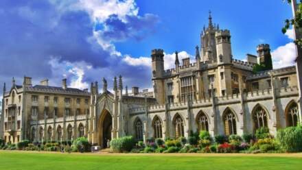 Best Reasons to Join a Cambridge Summer School This Year